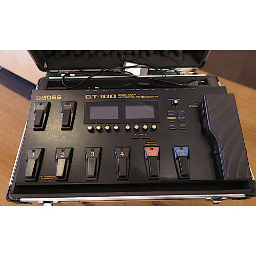 Boss GT100 incl floorboard/ koffer