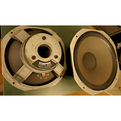 Peavey Scorpion speaker set