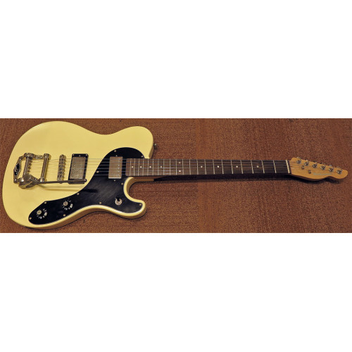 Richwood REG 375 Buckaroo Tremolo Deluxe