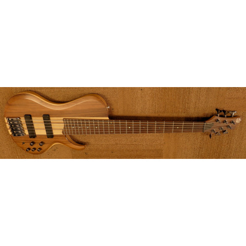 Ibanez BTB686SC 6 string bass
