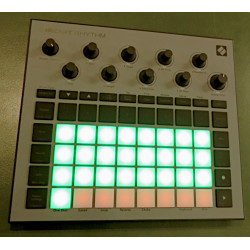 Novation Circuits Rhythm Novation Circuits Rhythm