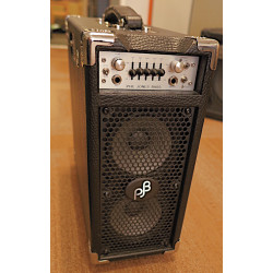 Phil Jones BCC Briefcase Bass amp Phil Jones BCC Briefcase Bass amp