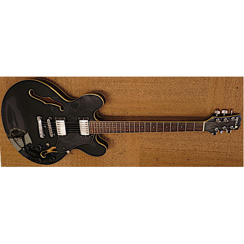 Samick SAN450 es335 model met Burstbucker pickups