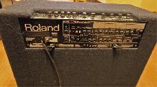 Roland KC880 stereo key amp